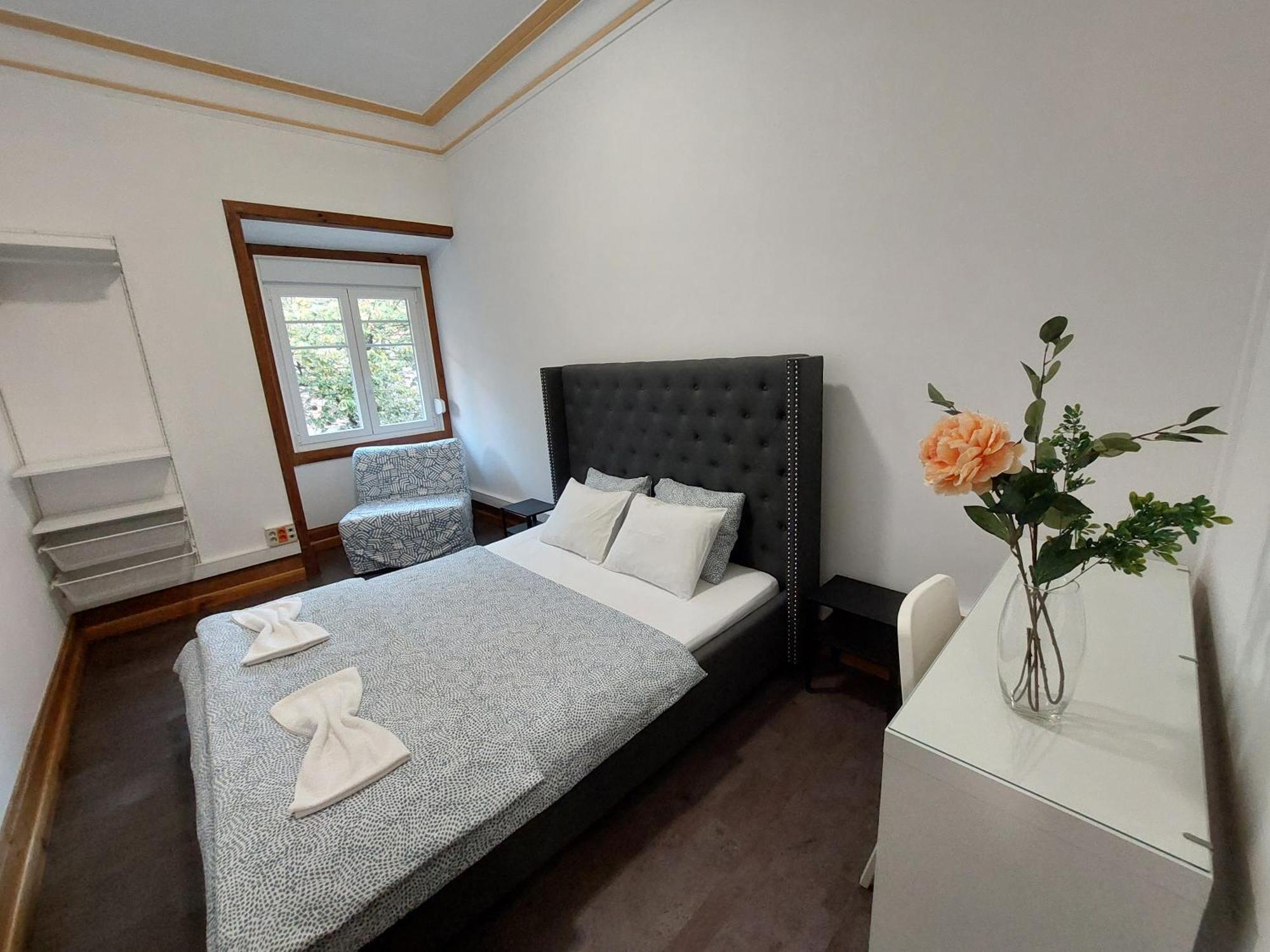 Coliving And Coworking Parque Eduardo VII Hotel Lisbon Bagian luar foto